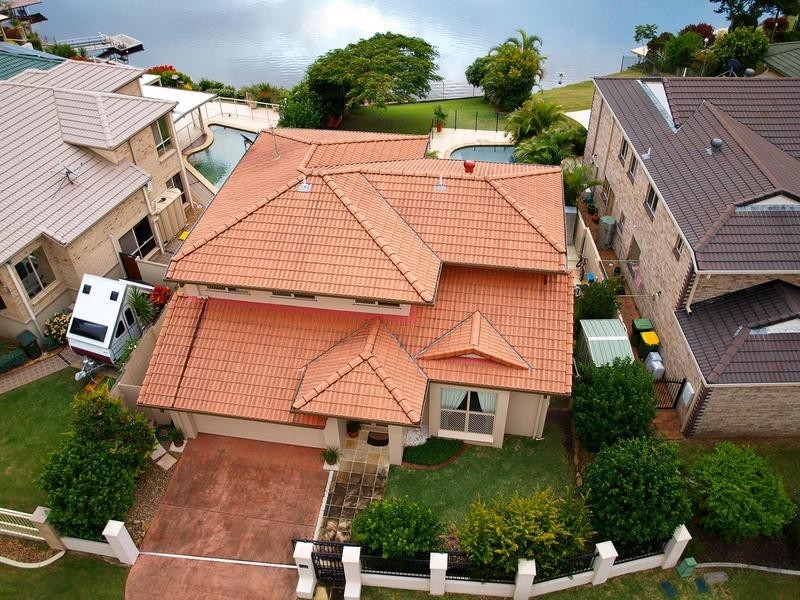 23 Notre Dame Court, Varsity Lakes QLD 4227