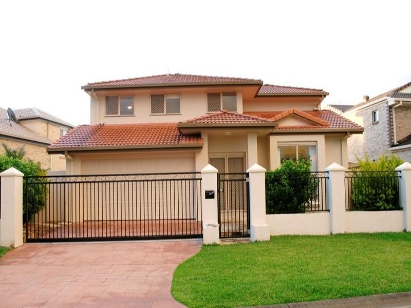 23 Notre Dame Court, Varsity Lakes QLD 4227