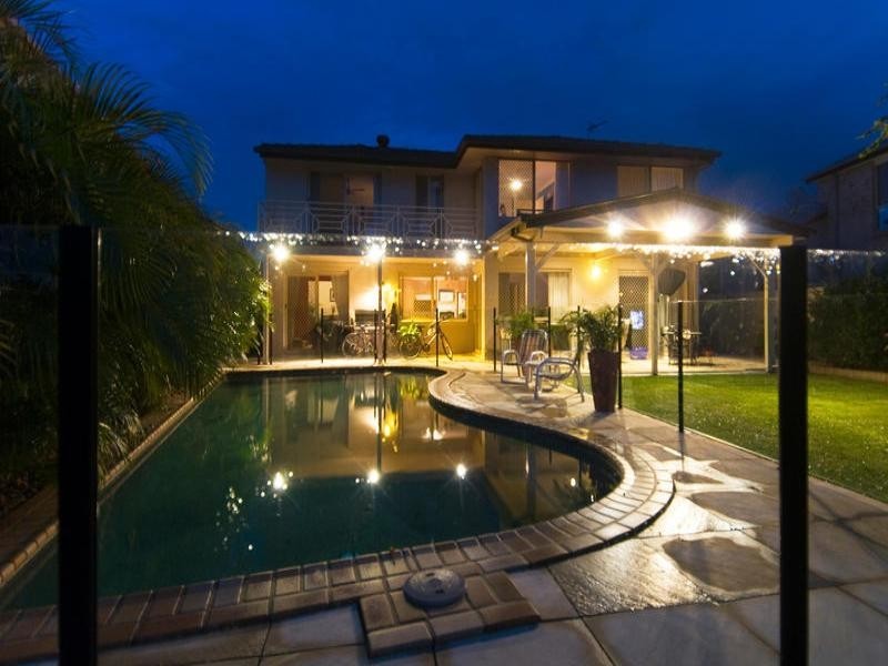 23 Notre Dame Court, Varsity Lakes QLD 4227