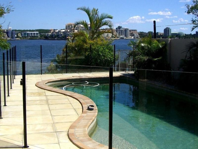23 Notre Dame Court, Varsity Lakes QLD 4227