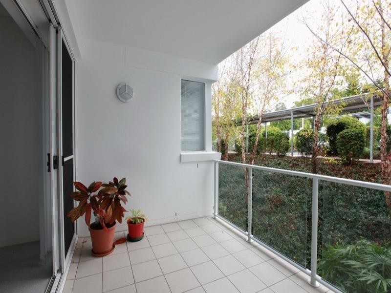 12/98 University Drive, Varsity Lakes QLD 4227