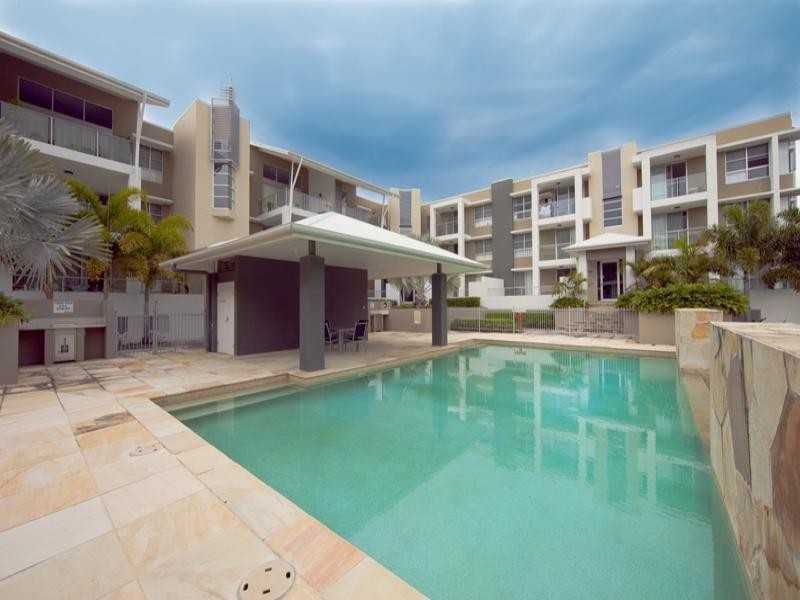 24/253 Varsity Parade, Varsity Lakes QLD 4227