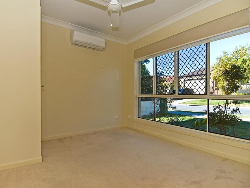 15 Pine Valley Drive, Robina QLD 4226