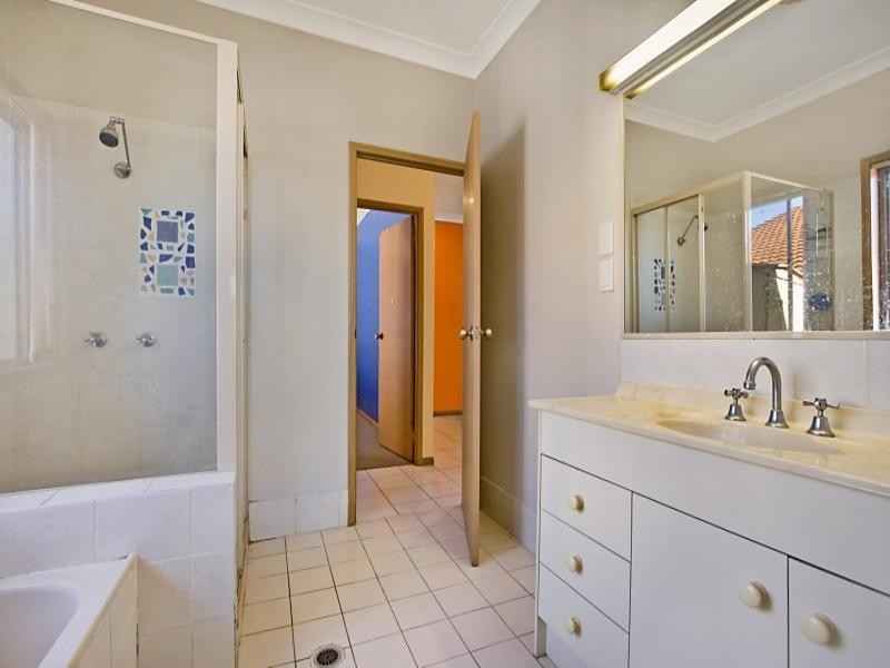 2 Rona Court, Merrimac QLD 4226