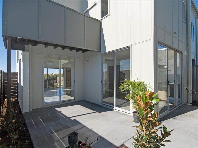 Lot 324 Emilly Way, Varsity Lakes QLD 4227