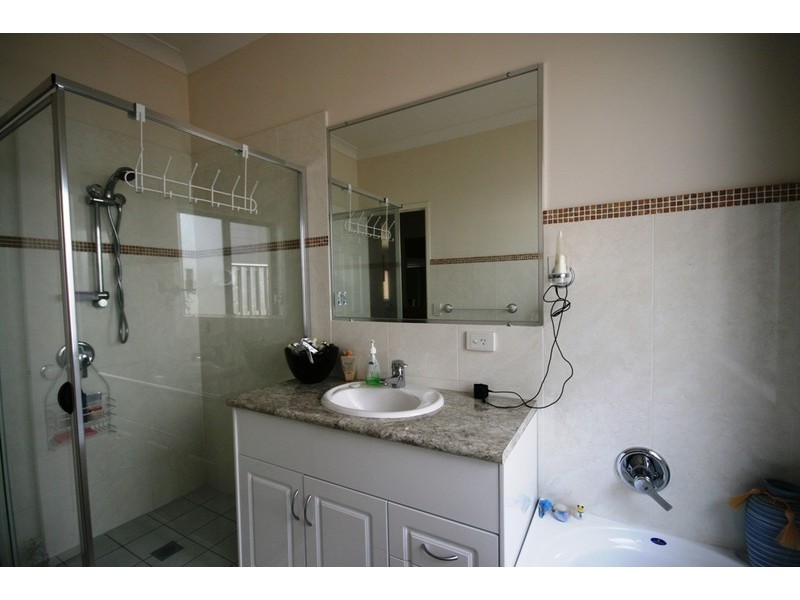 29 Lantau Crescent, Varsity Lakes QLD 4227