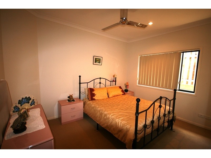 29 Lantau Crescent, Varsity Lakes QLD 4227