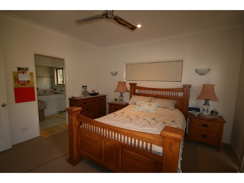 29 Lantau Crescent, Varsity Lakes QLD 4227