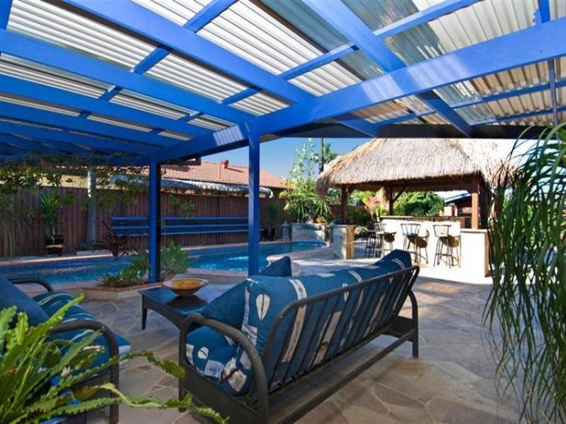 3 Rumrunner Street, Mermaid Waters QLD 4218