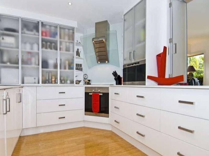 35 Meadowview Drive, Carrara QLD 4211