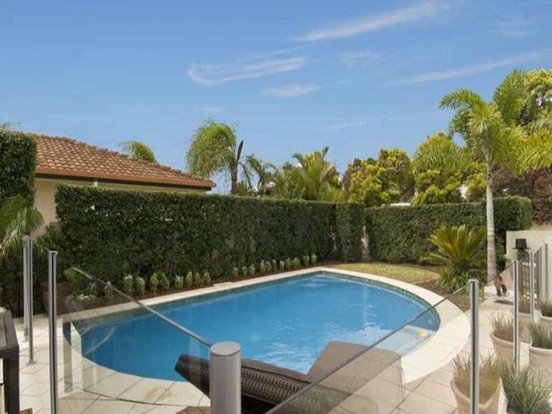 35 Meadowview Drive, Carrara QLD 4211