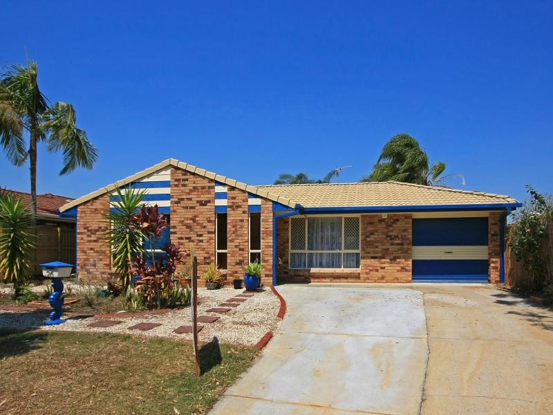 26 Cumberland Drive, Varsity Lakes QLD 4227