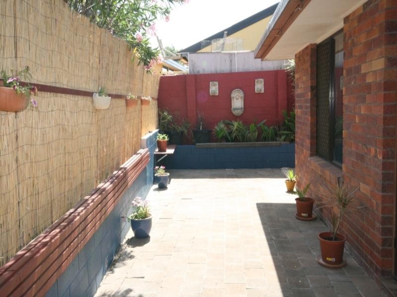 18 Meadow Brook Crescent, Merrimac QLD 4226