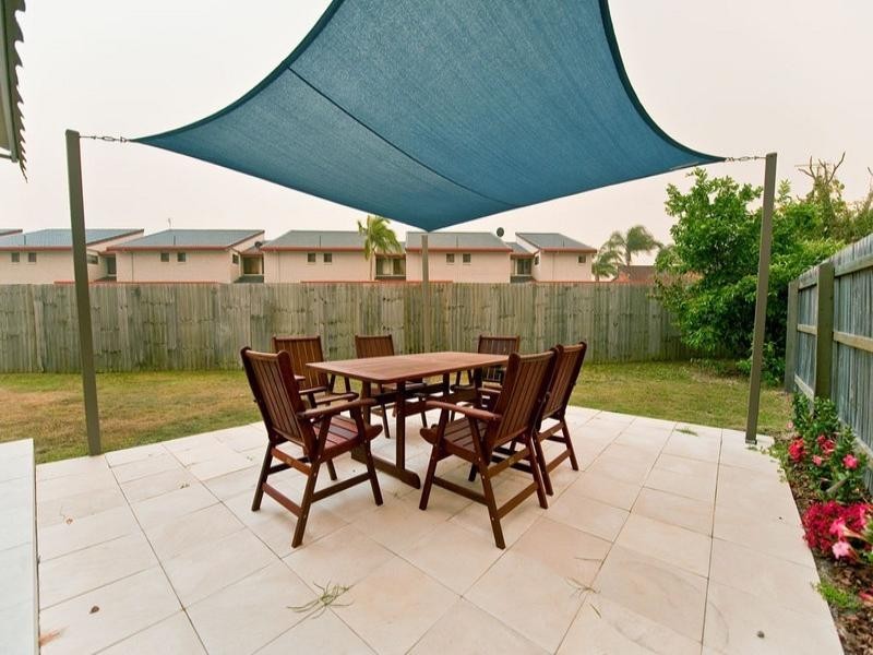 7/3 Duet Drive, Mermaid Waters QLD 4218