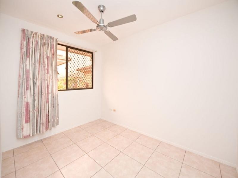 7/3 Duet Drive, Mermaid Waters QLD 4218