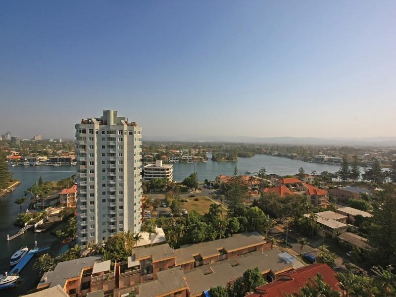 1401/21 Peninsular Drive, Surfers Paradise QLD 4217