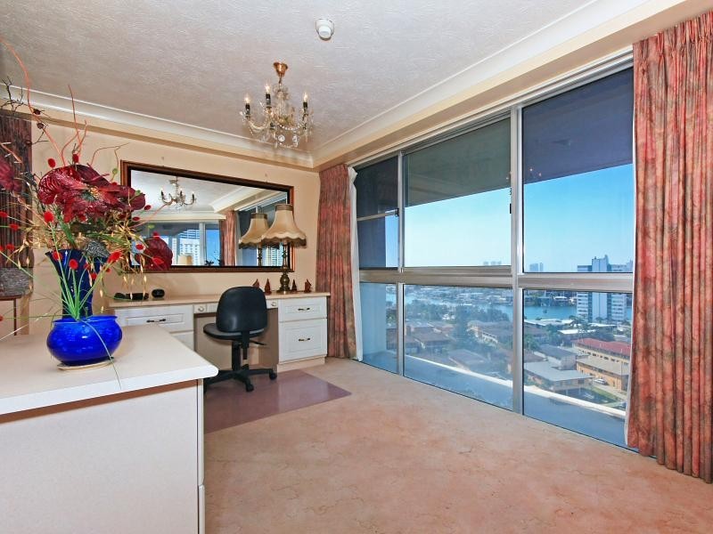 1401/21 Peninsular Drive, Surfers Paradise QLD 4217