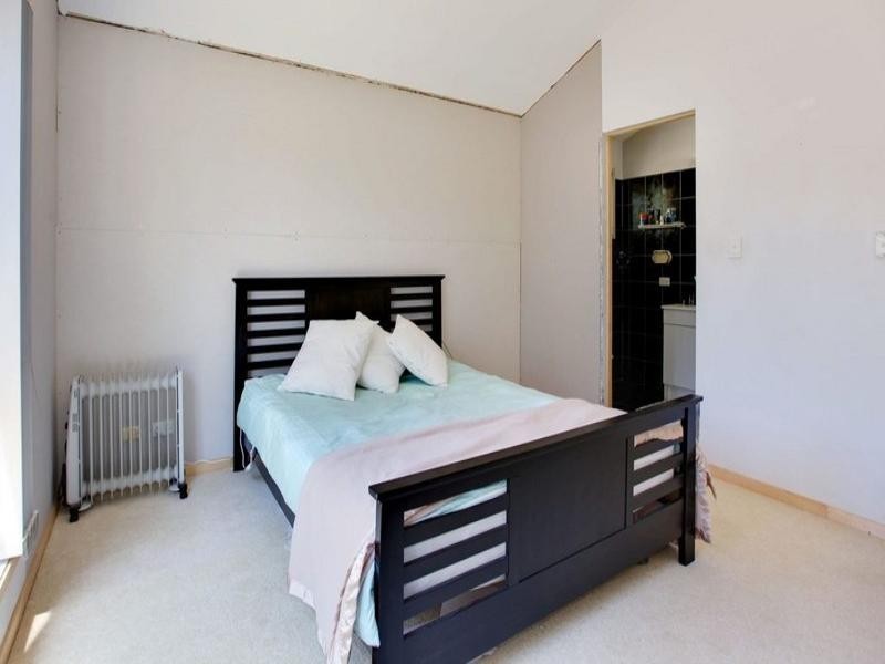 22 Merridown Drive, Merrimac QLD 4226
