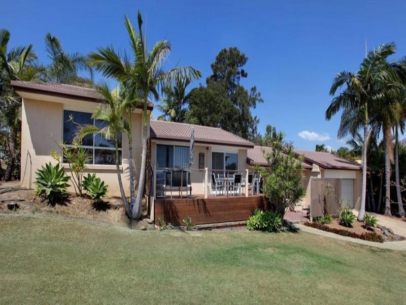 22 Merridown Drive, Merrimac QLD 4226