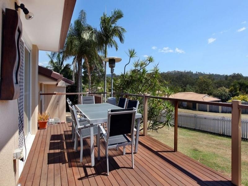 22 Merridown Drive, Merrimac QLD 4226