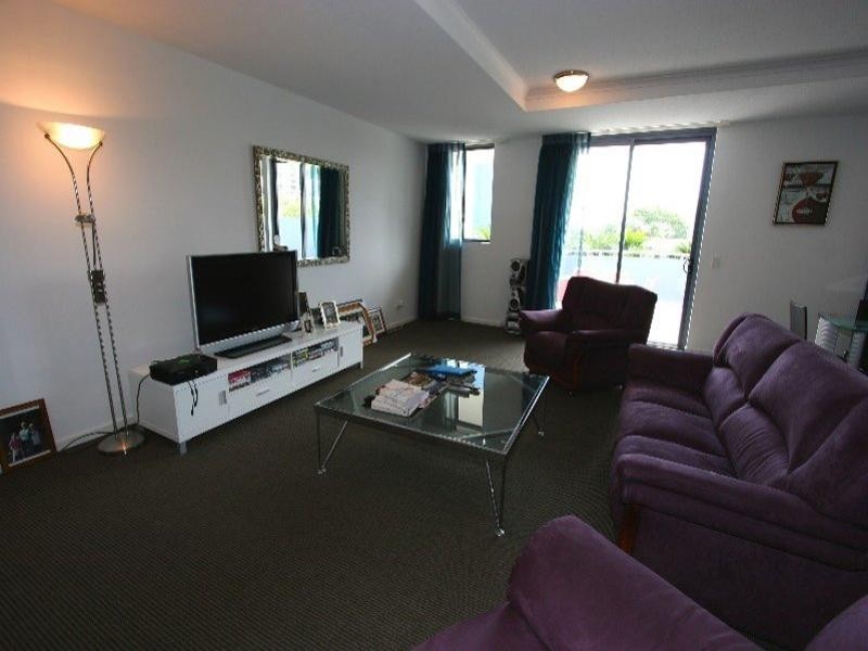 1025/1 Ocean Street, Burleigh Heads QLD 4220