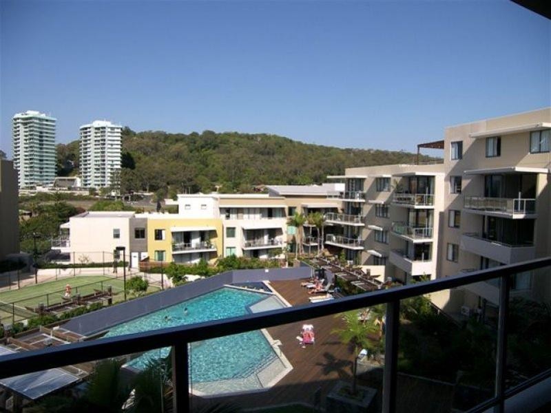 2057/1 Ocean Street, Burleigh Heads QLD 4220