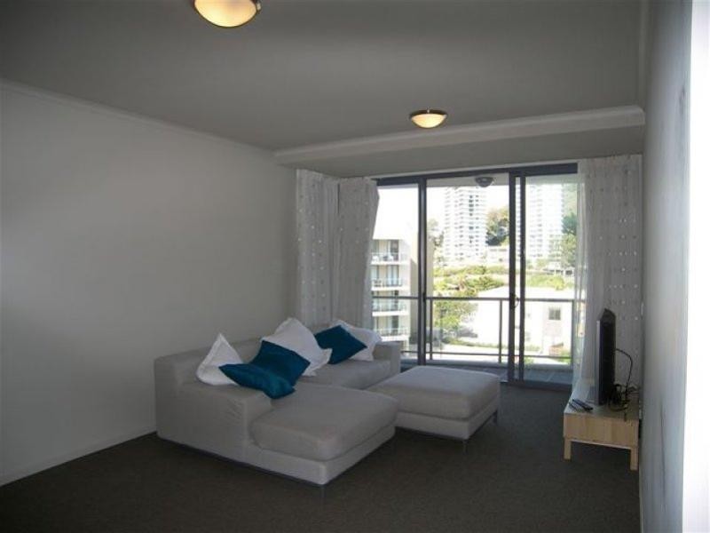 2057/1 Ocean Street, Burleigh Heads QLD 4220