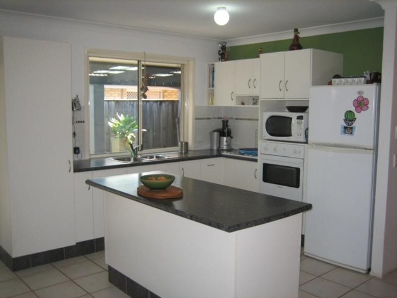 25 Ballerina Street, Burleigh Waters QLD 4220