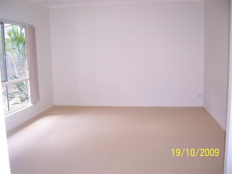 10 Worley Drive, Gilston QLD 4211