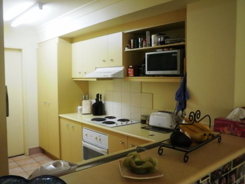 83/215 Cottesloe Drive, Mermaid Waters QLD 4218