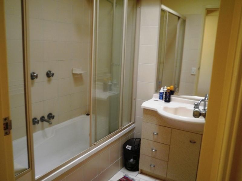 83/215 Cottesloe Drive, Mermaid Waters QLD 4218