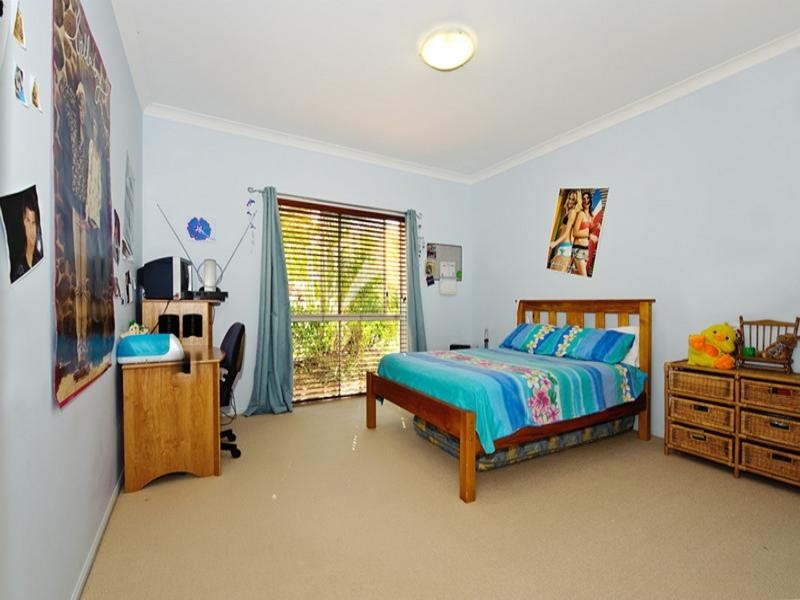 3 Acton Drive, Varsity Lakes QLD 4227