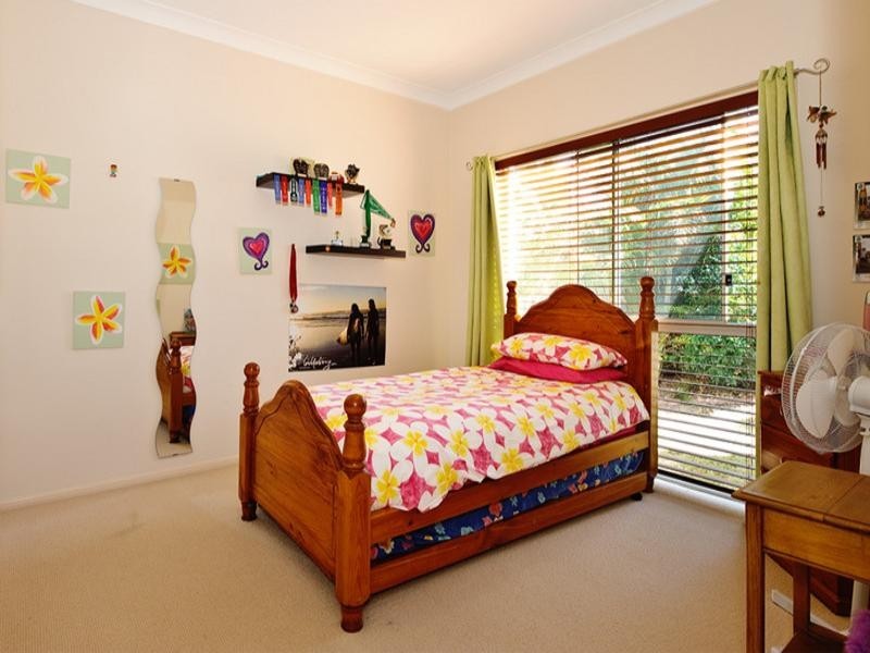 3 Acton Drive, Varsity Lakes QLD 4227