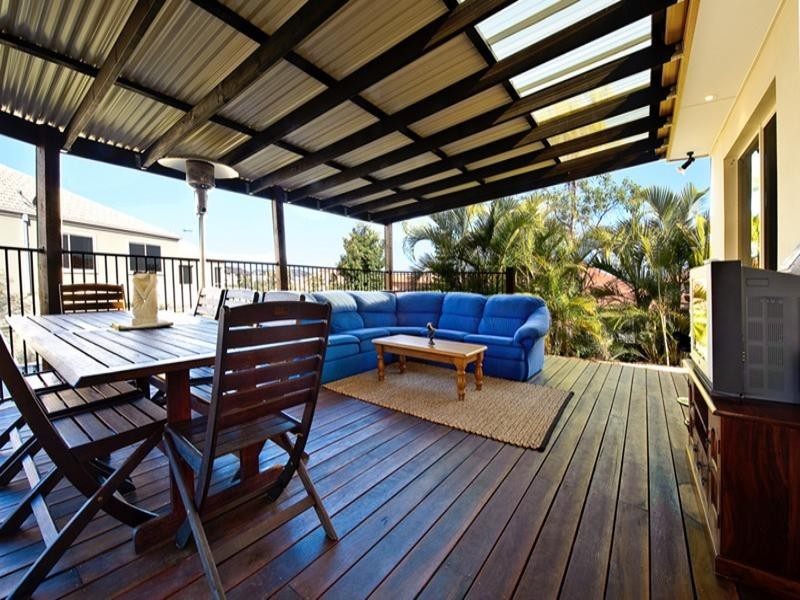 3 Acton Drive, Varsity Lakes QLD 4227
