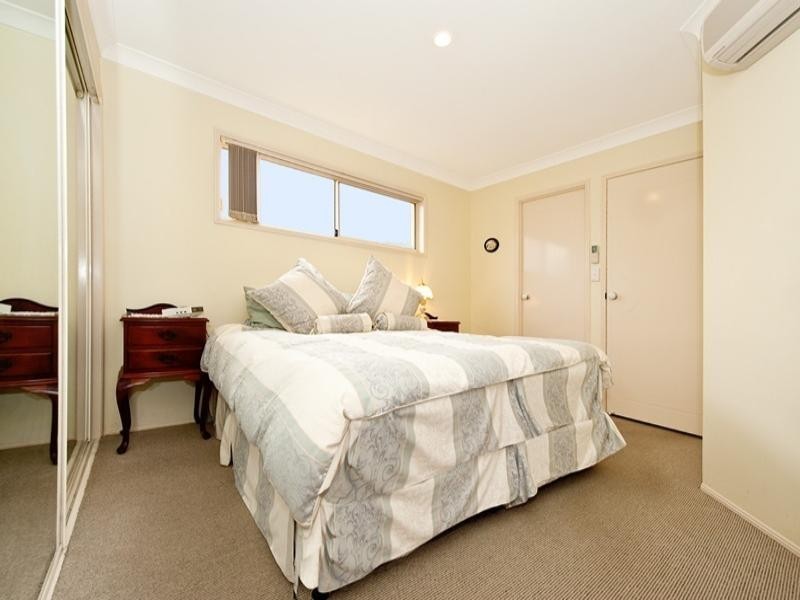 1 Oaklyn Place, Merrimac QLD 4226