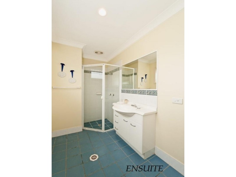 1 Oaklyn Place, Merrimac QLD 4226