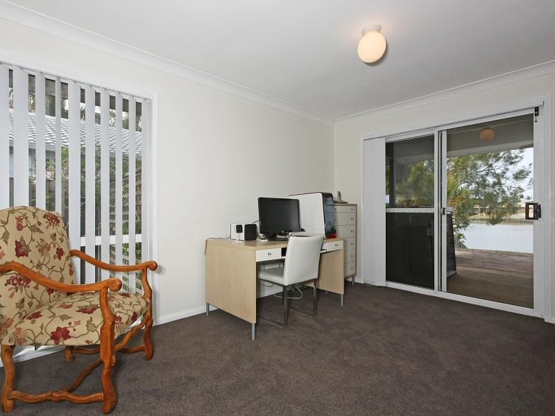 9 Placid Court, Varsity Lakes QLD 4227