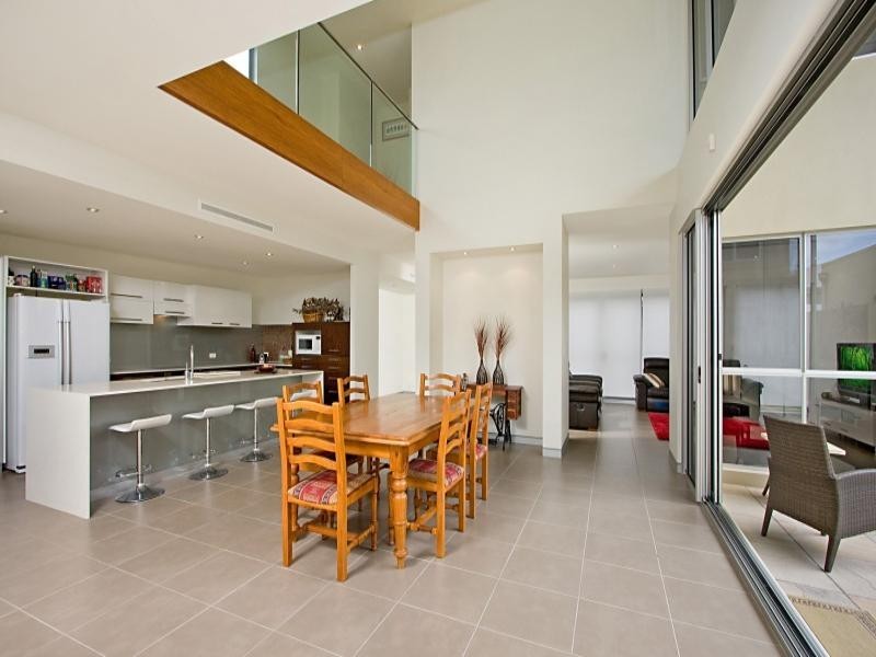 Varsity Lakes QLD 4227