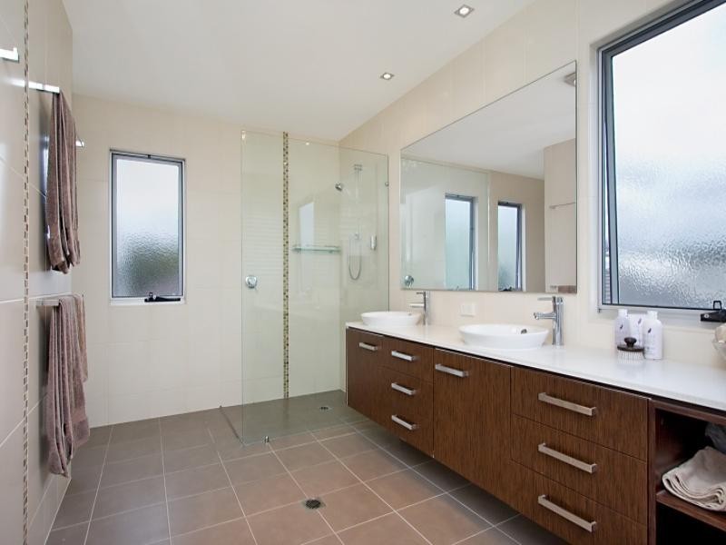 Varsity Lakes QLD 4227