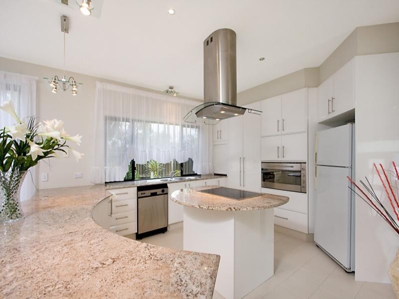 1 The Links, Robina QLD 4226