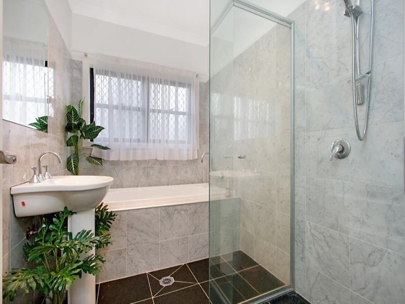 1 The Links, Robina QLD 4226