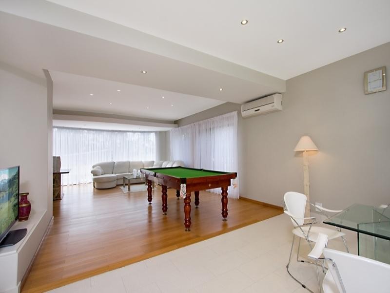 1 The Links, Robina QLD 4226