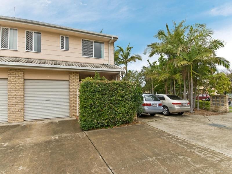 1/255 Christine Avenue, Varsity Lakes QLD 4227