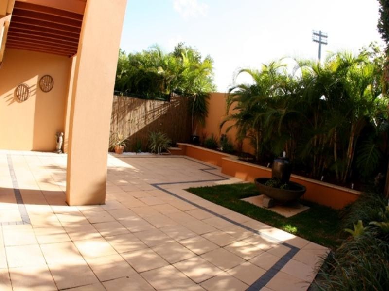 21/117 Palm Meadows Drive, Carrara QLD 4211