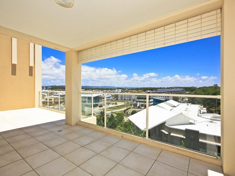 251 Varsity Parade, Varsity Lakes QLD 4227