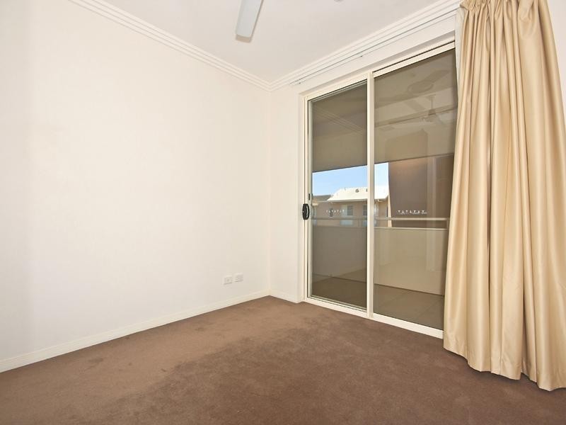 251 Varsity Parade, Varsity Lakes QLD 4227