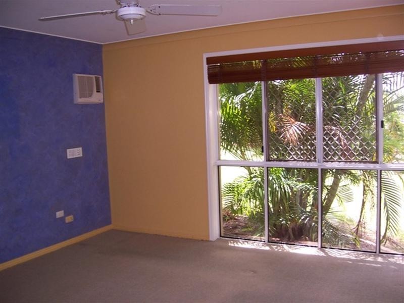 27 Baileys Road, Tallai QLD 4213