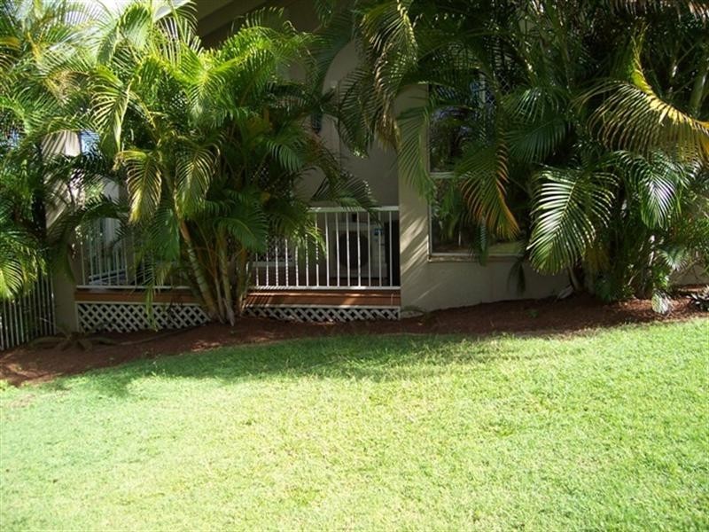 27 Baileys Road, Tallai QLD 4213