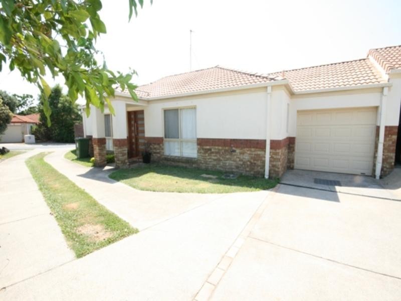 1/40 Merrilaine Crescent, Merrimac QLD 4226