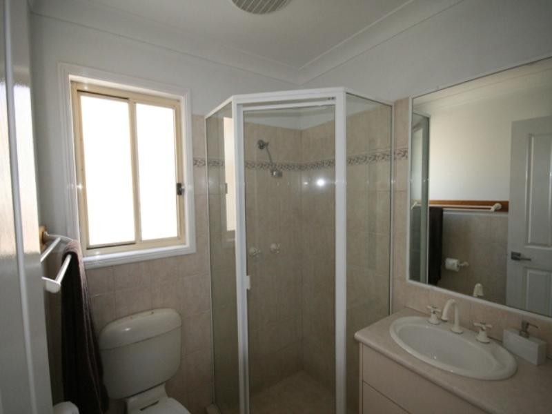 1/40 Merrilaine Crescent, Merrimac QLD 4226